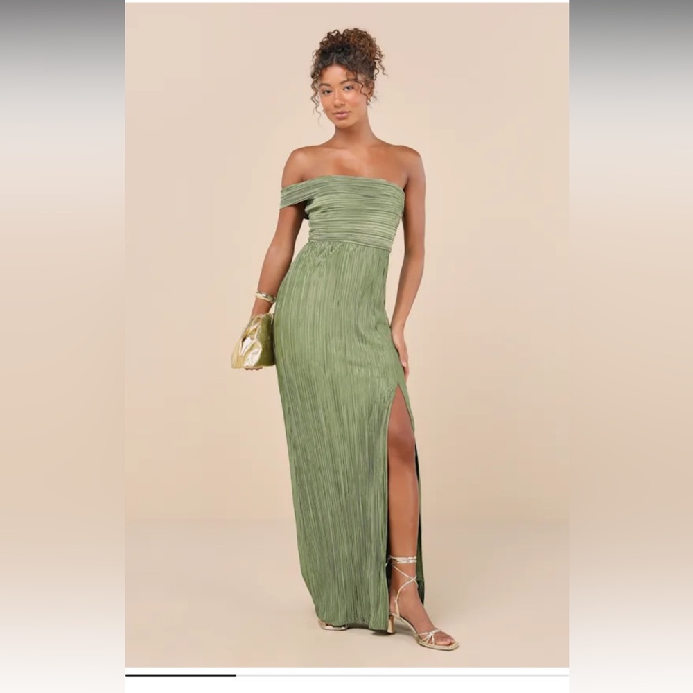 NWT : Poised Performance Olive Green Plisse One-Shoulder Maxi Dress size large